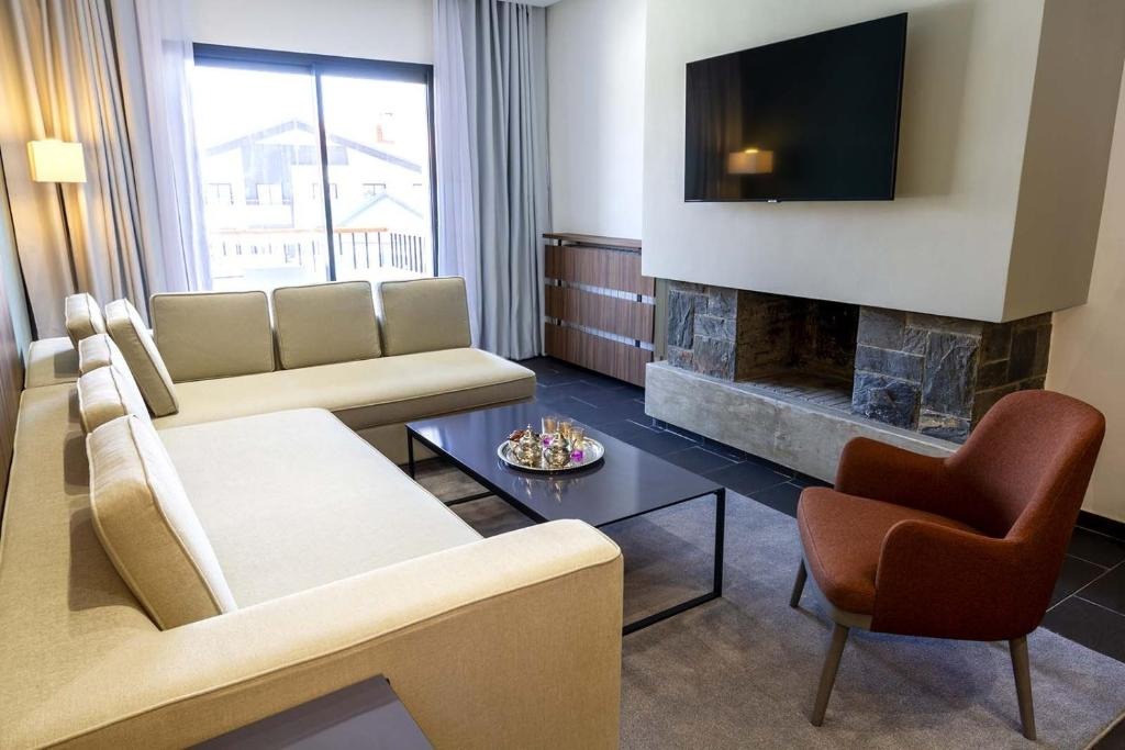 ZEPHYR IFRANE - photo 4